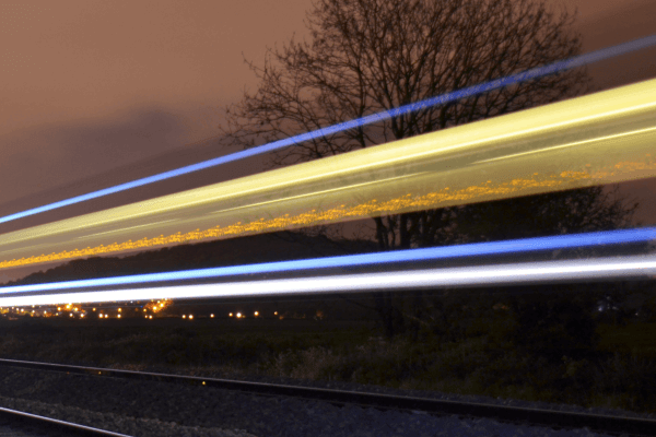 Train Blur 400